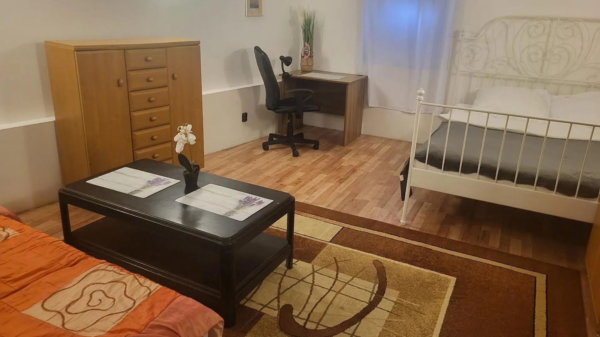 Homestay Grzegorzecka Room 3 Krakow Poland